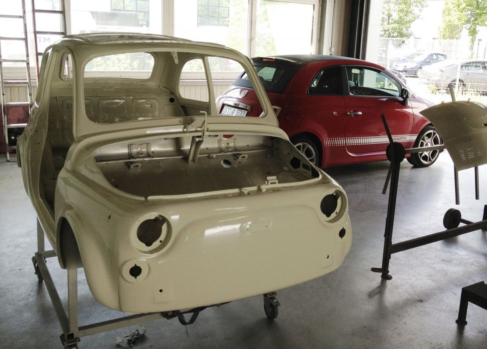 Fiat 500 alt und neu in unserer Werkstatt